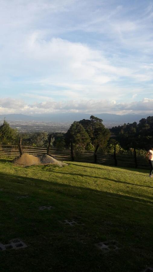 Cabana Mountain View Heredia Esterno foto